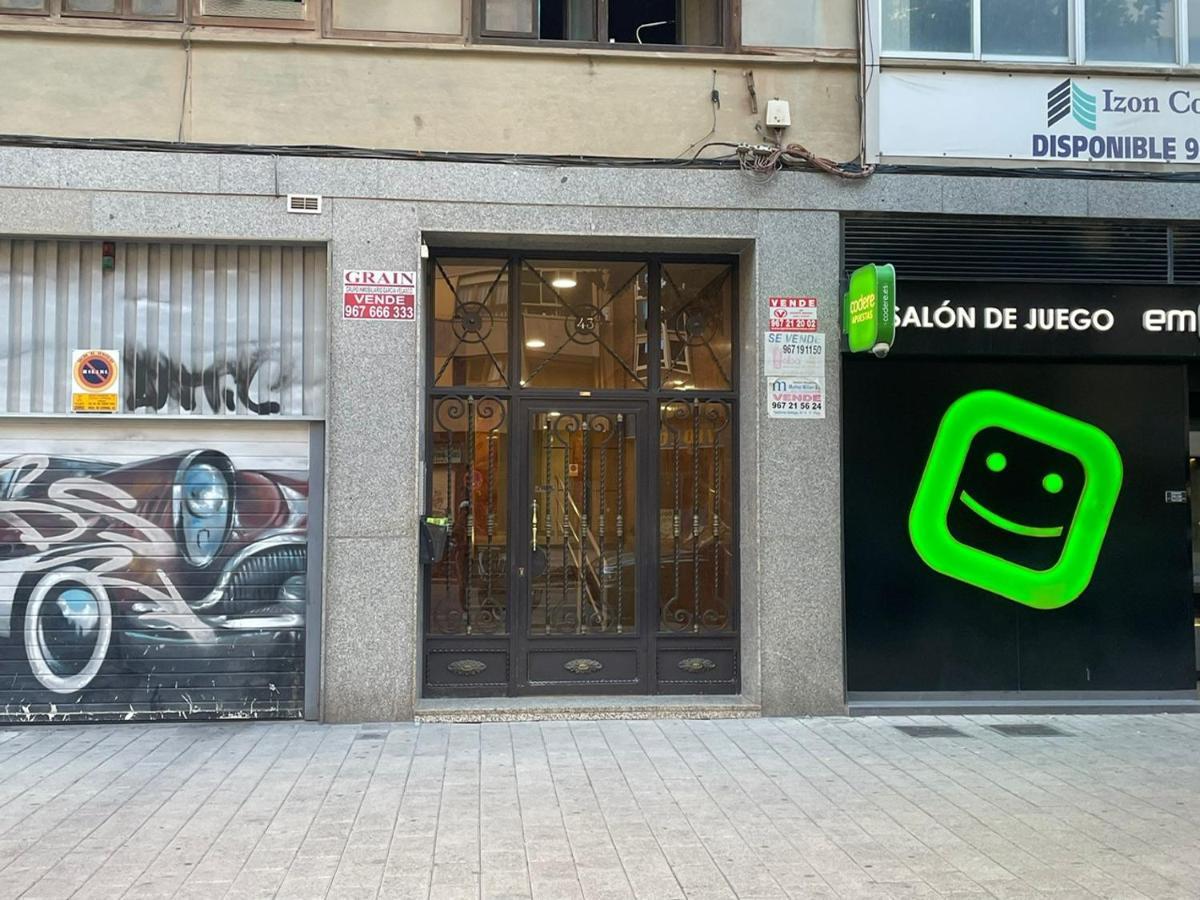 Apartamento Mani En Avenida Espana Con Terraza アルバセテ エクステリア 写真